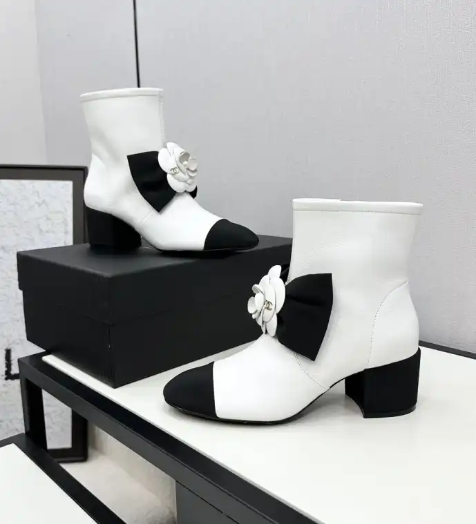 hype Chanel Boots