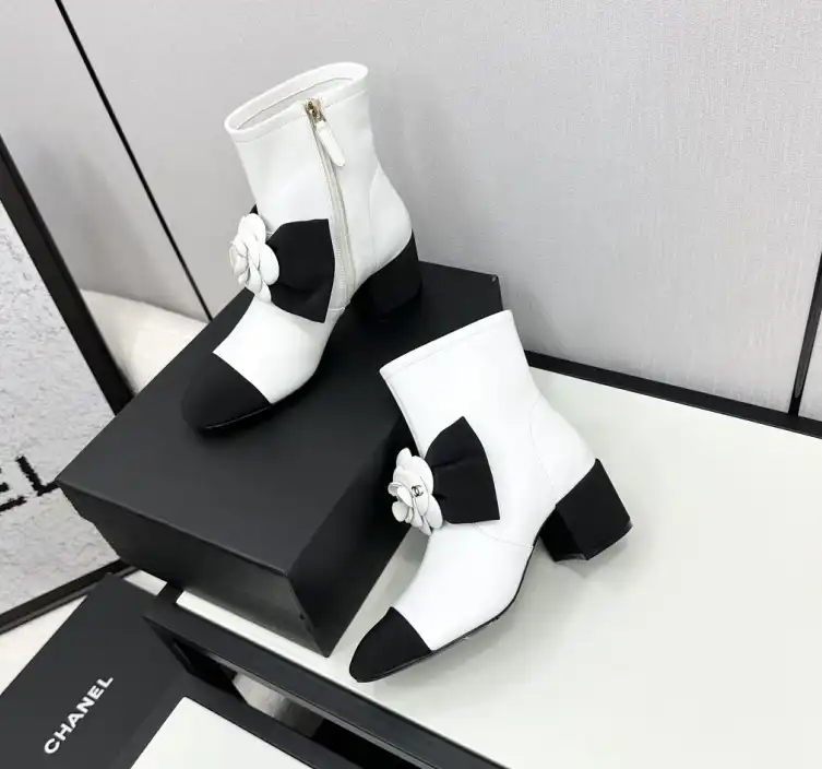 hype Chanel Boots