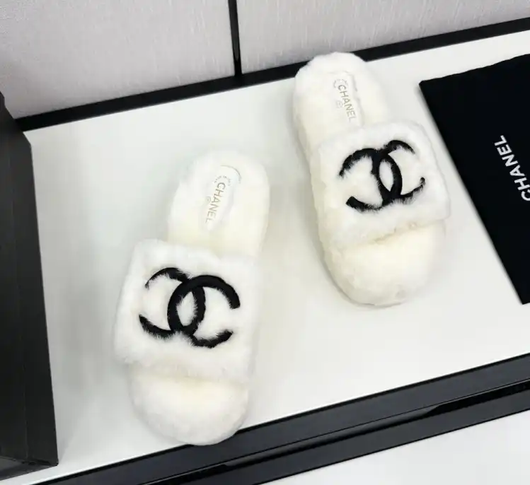 hype Chanel Slippers