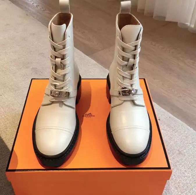 hype Hermes Boots