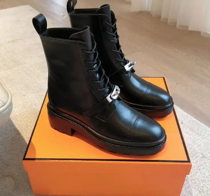 hype Hermes Boots