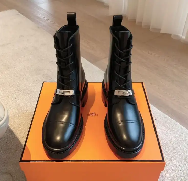 hype Hermes Boots