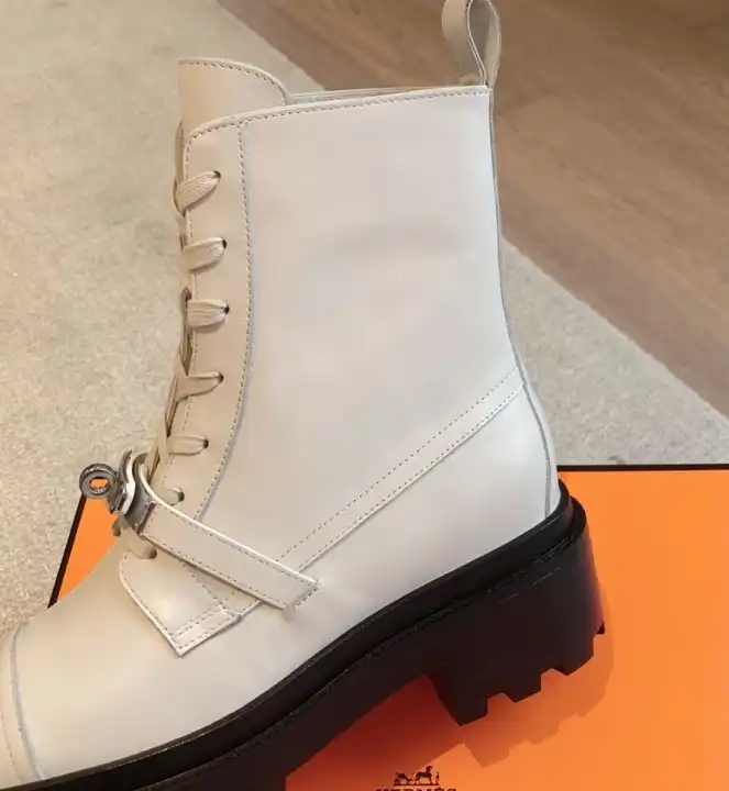 hype Hermes Boots