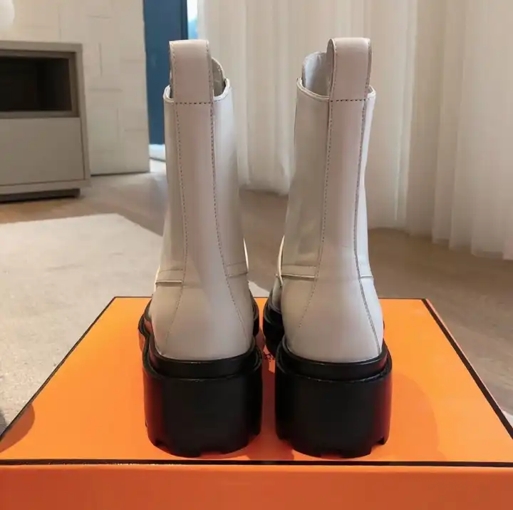 hype Hermes Boots