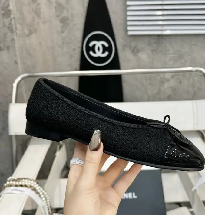 hype Chanel Flat Shoes