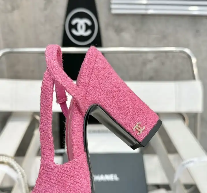 hype Chanel High Heels