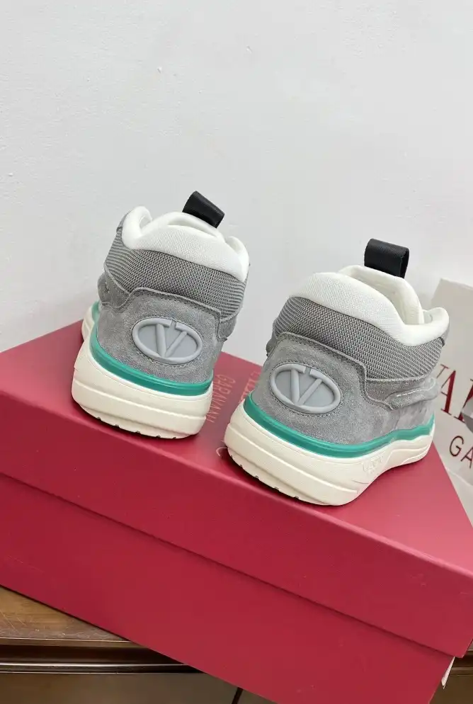 hype Valentino Casual Shoes