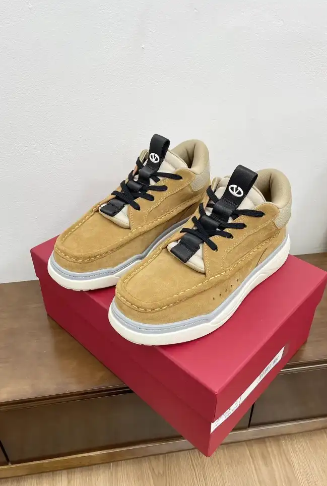 hype Valentino Casual Shoes