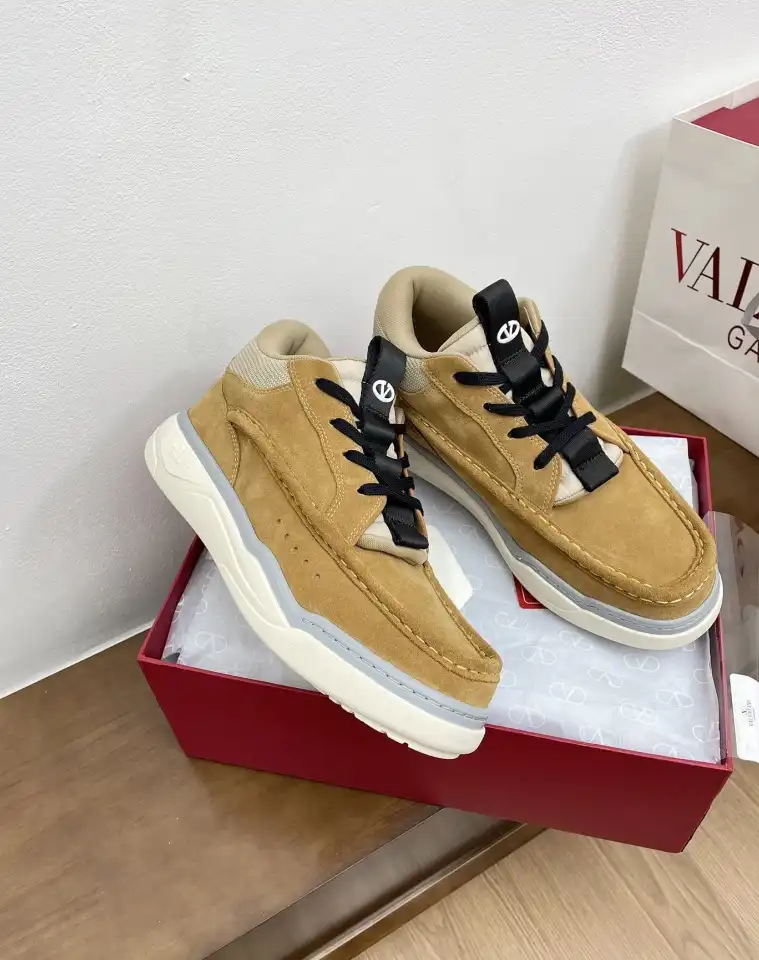 hype Valentino Casual Shoes