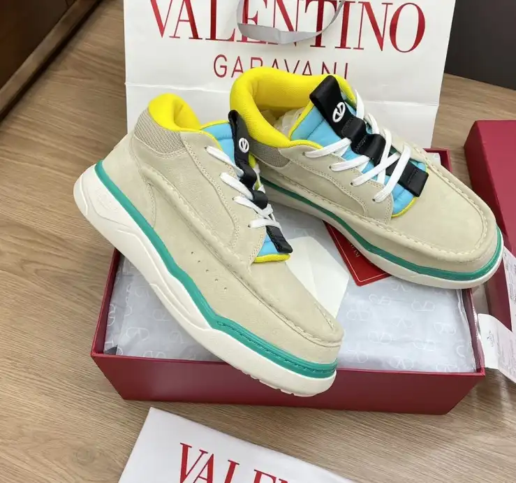 hype Valentino Casual Shoes