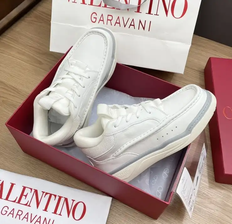 hype Valentino Casual Shoes