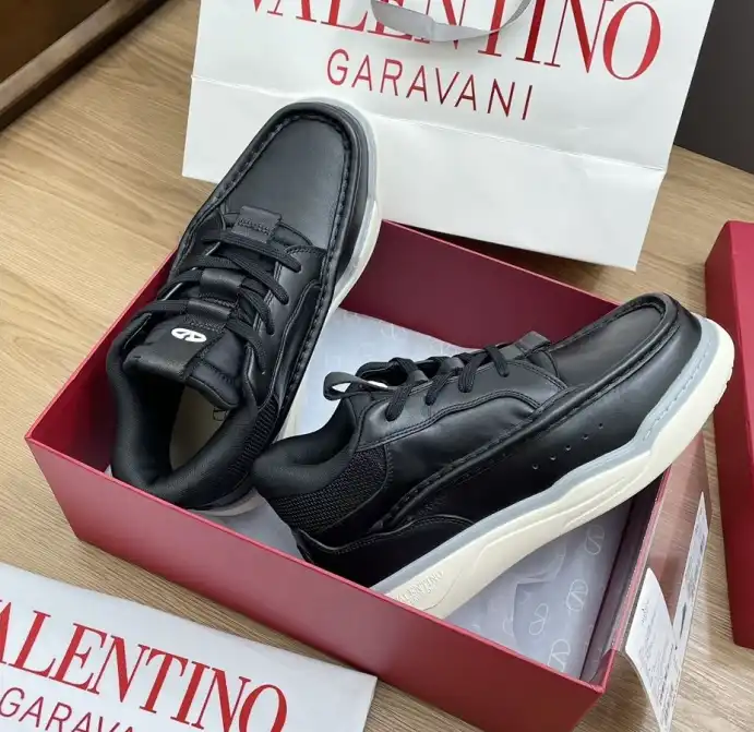 hype Valentino Casual Shoes