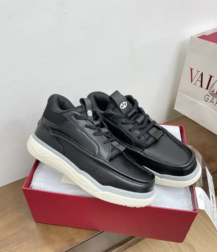 hype Valentino Casual Shoes