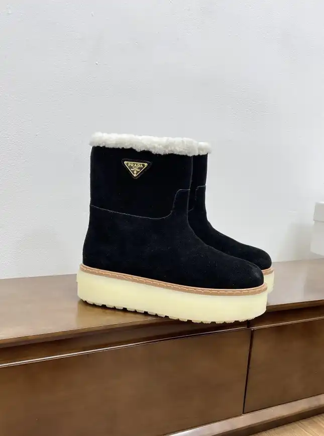 hype Prada Boots