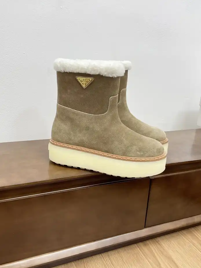 hype Prada Boots