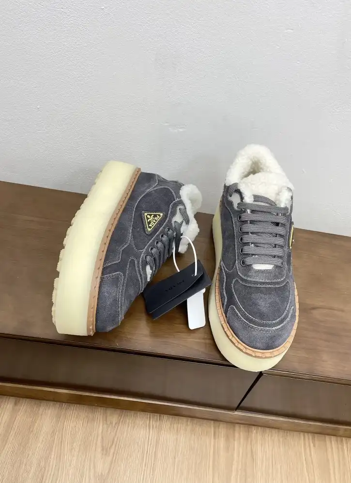 hype Prada Casual Shoes