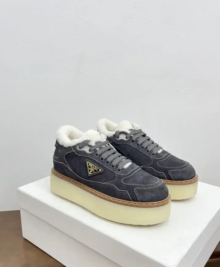 hype Prada Casual Shoes