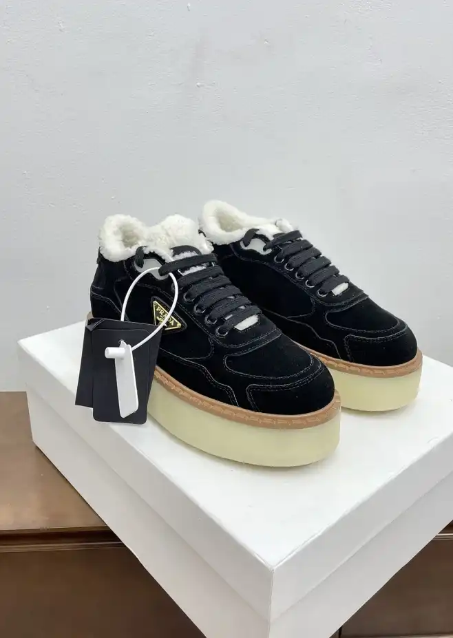 hype Prada Casual Shoes