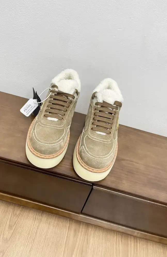 hype Prada Casual Shoes