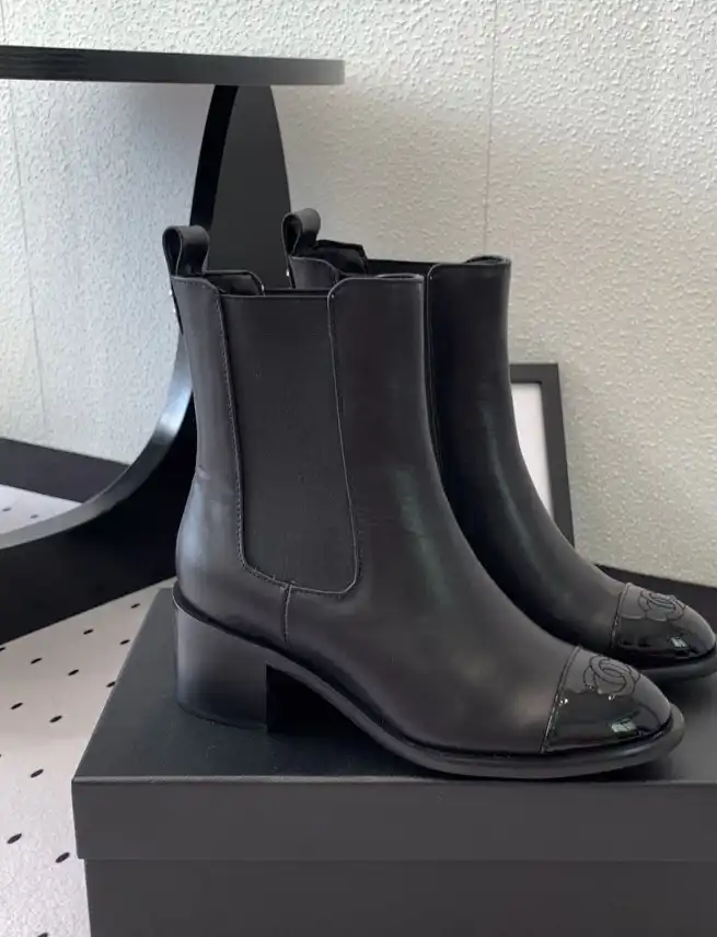 hype Chanel Boots