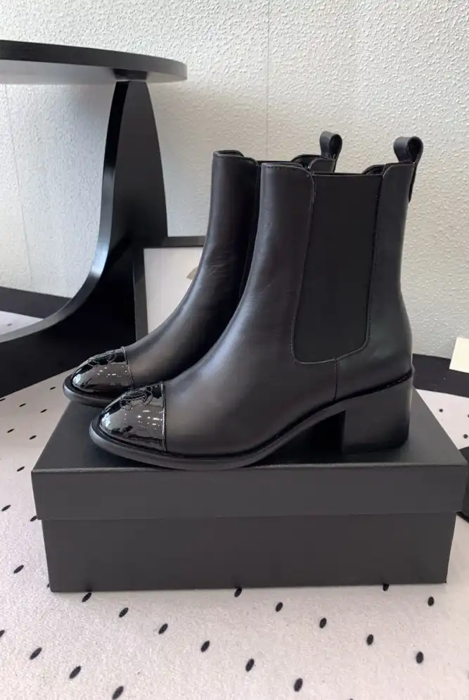 hype Chanel Boots