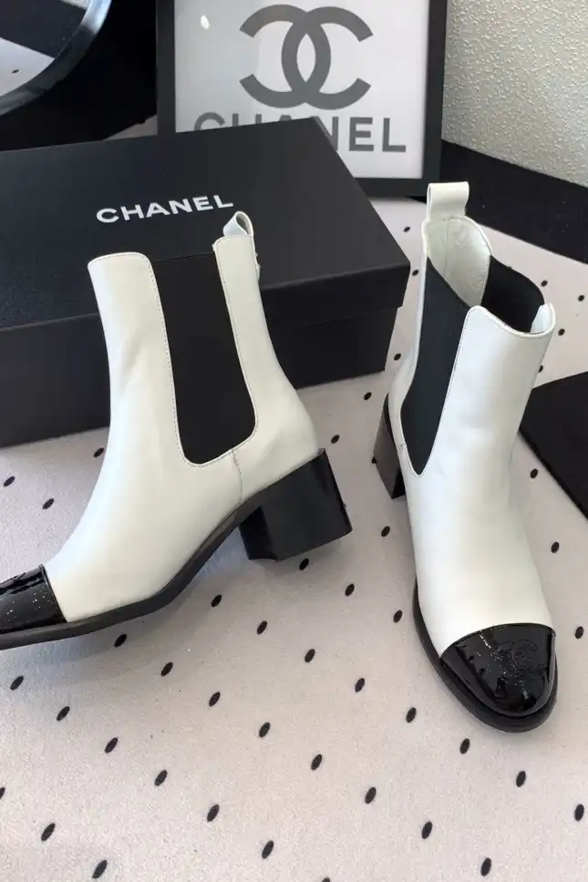 hype Chanel Boots