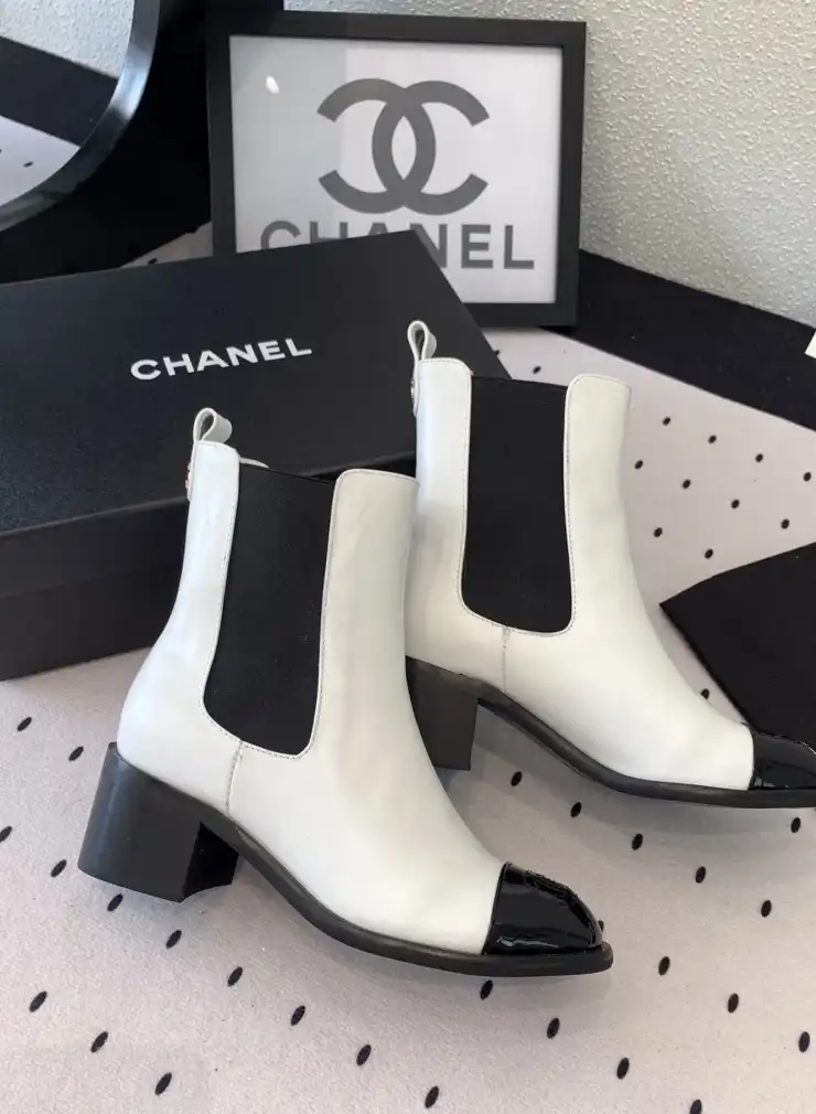 hype Chanel Boots