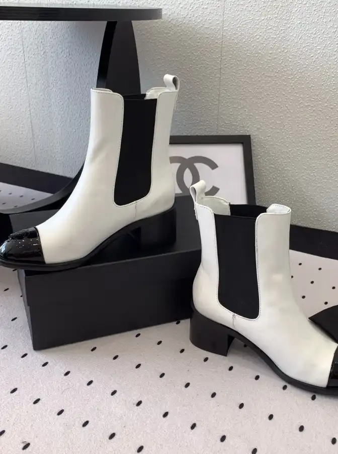 hype Chanel Boots