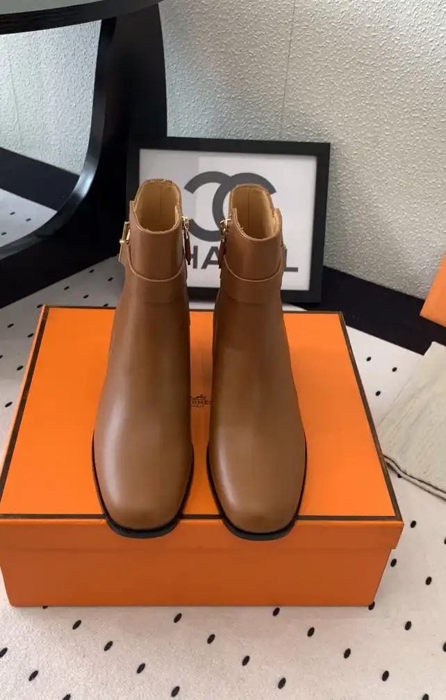 hype Hermes Boots