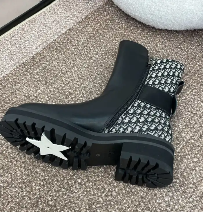 hype Christian Dior Boots