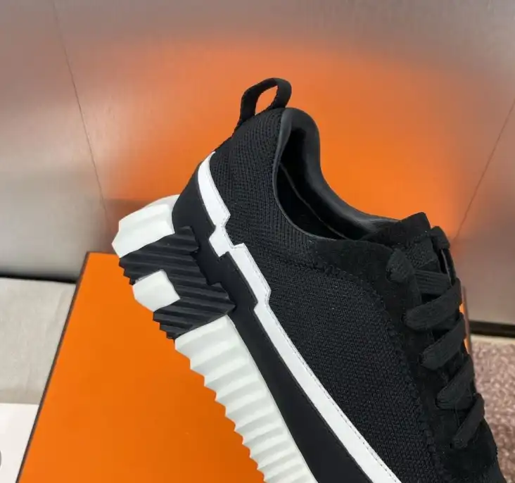 hype Hermes Casual Shoes