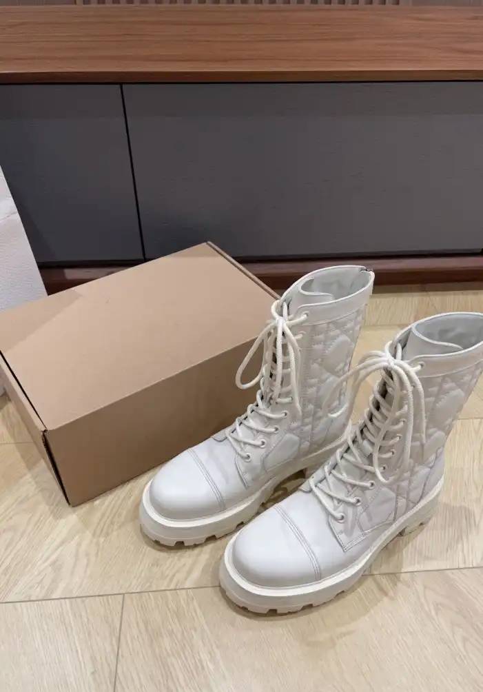 hype Christian Dior Boots