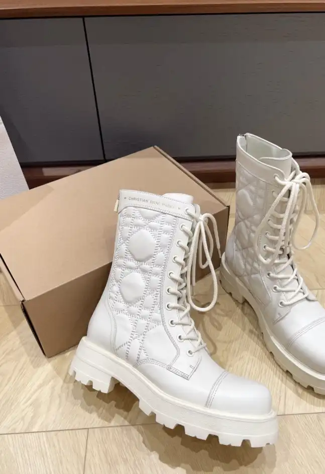 hype Christian Dior Boots