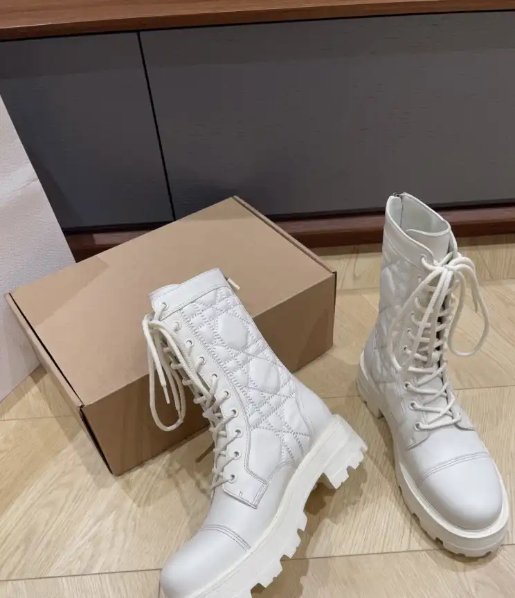 hype Christian Dior Boots