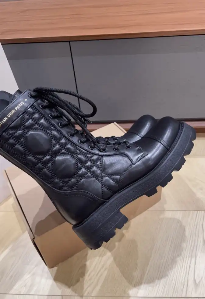 hype Christian Dior Boots