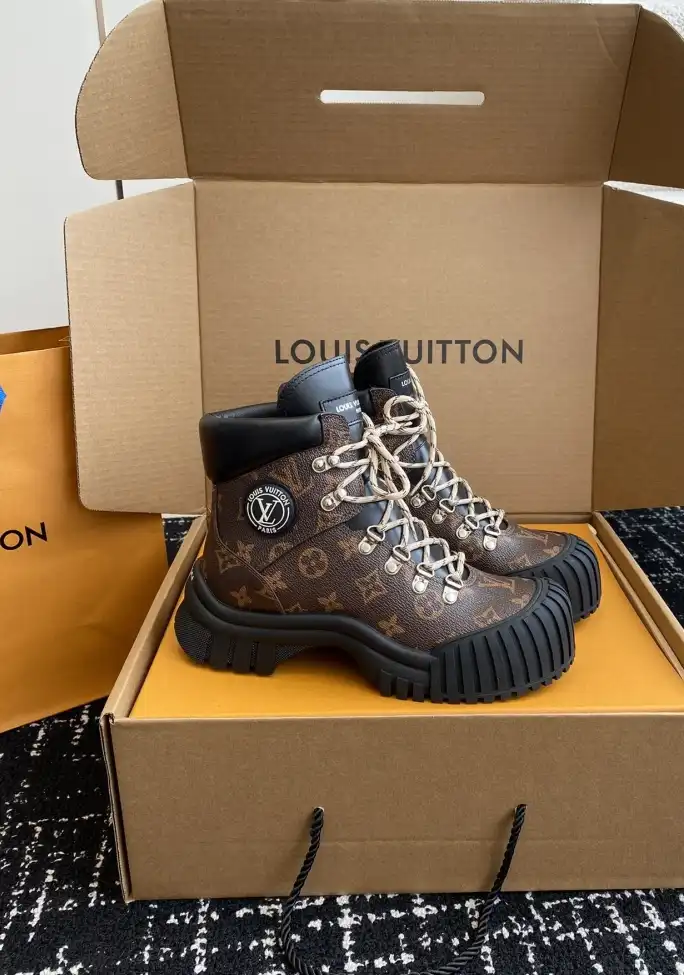 hype LV Boots