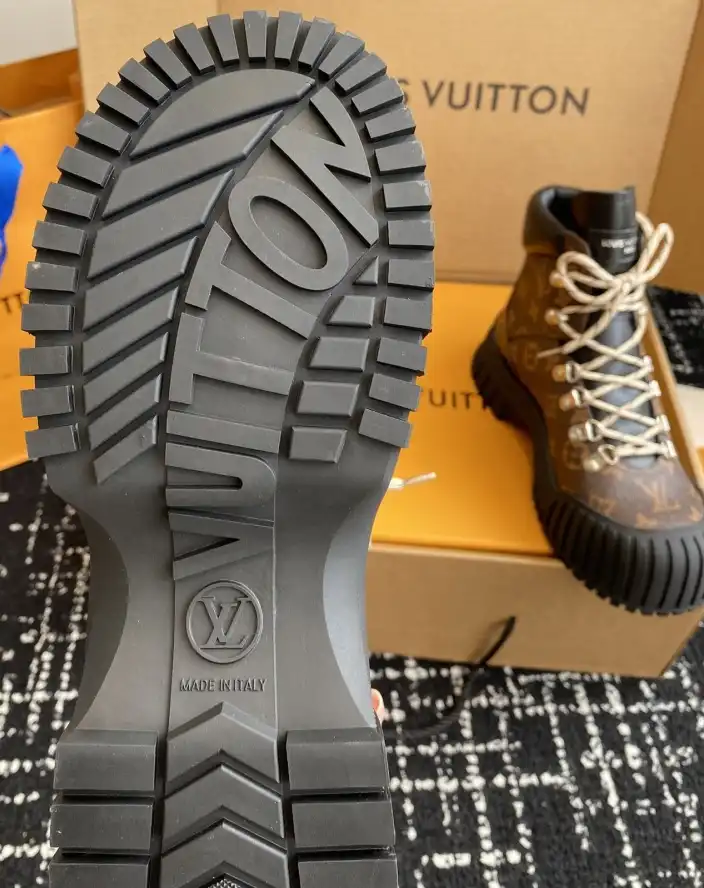 hype LV Boots