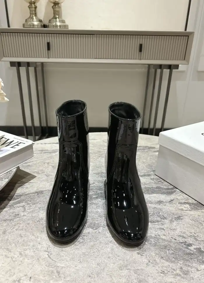 hype Celine Boots