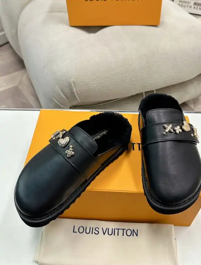 hype LV Slippers