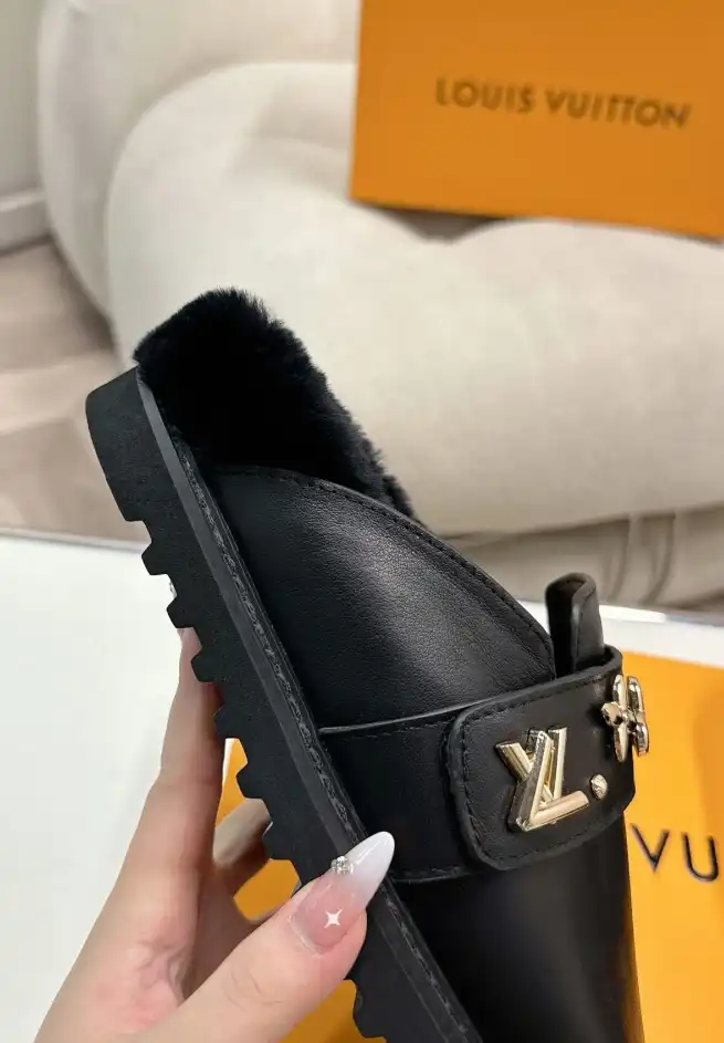 hype LV Slippers