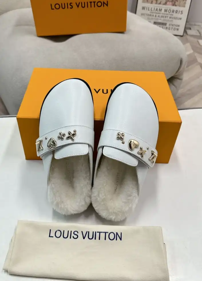 hype LV Slippers