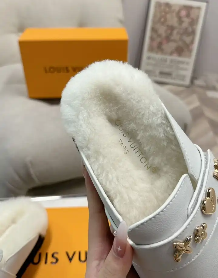 hype LV Slippers