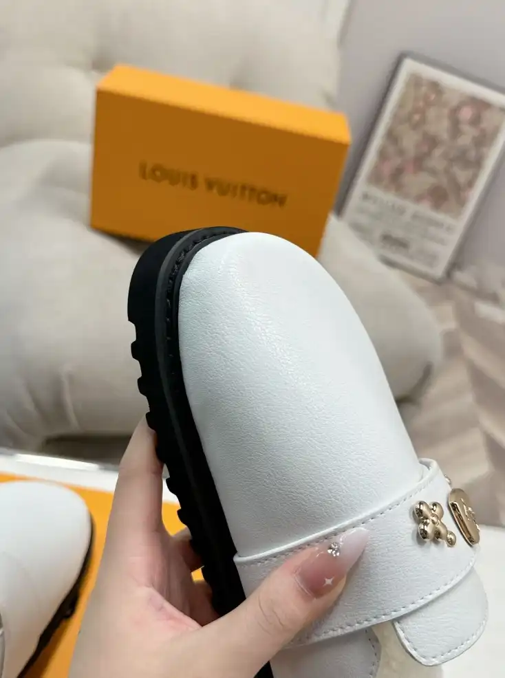 hype LV Slippers