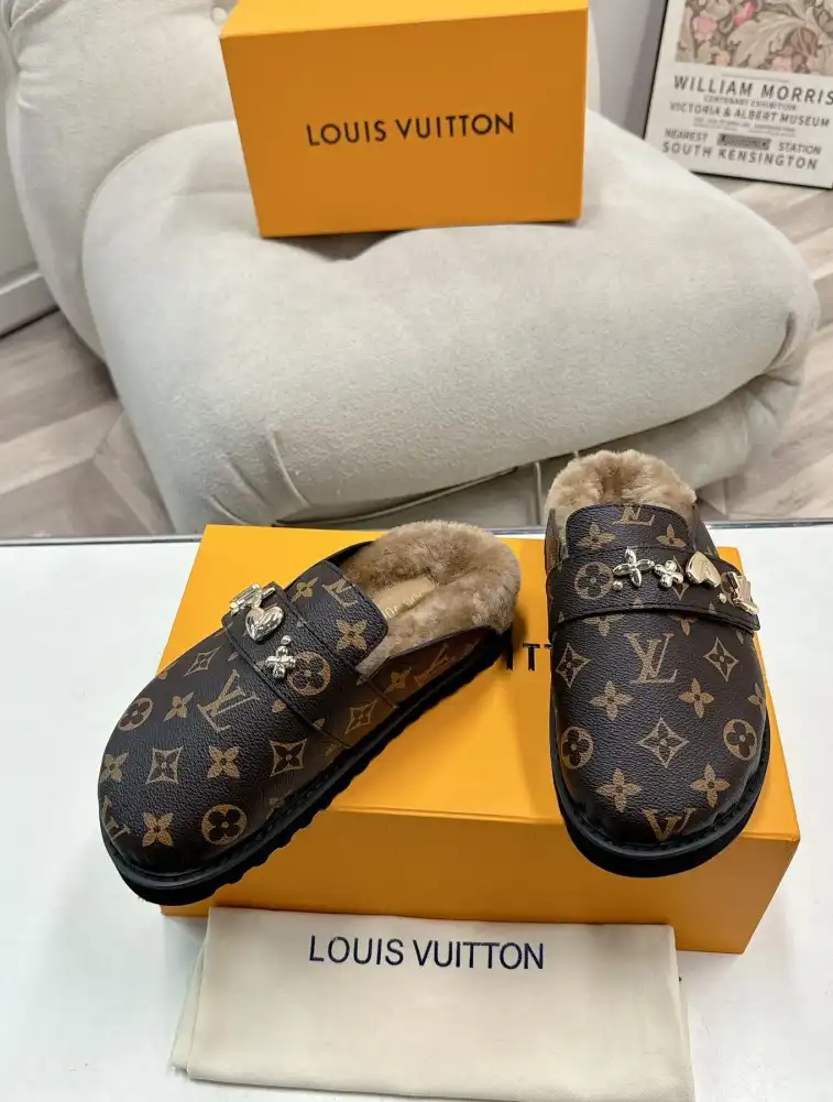 hype LV Slippers