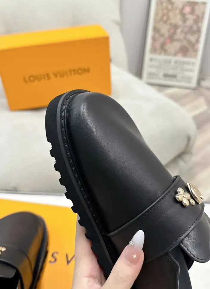 hype LV Slippers