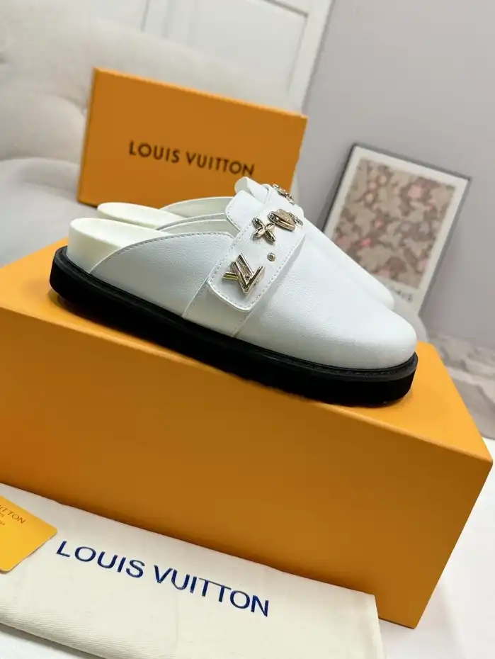 hype LV Slippers