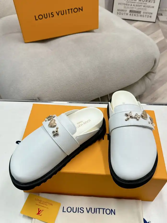 hype LV Slippers