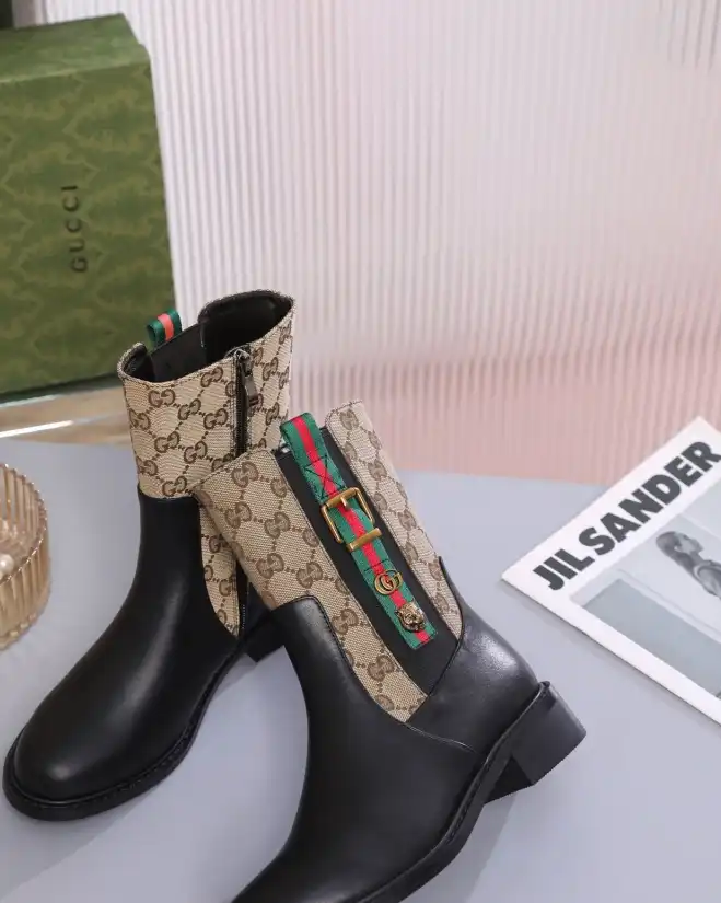 hype Gucci Boots