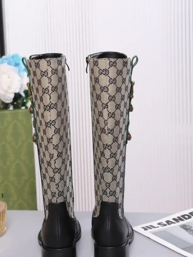 hype Gucci Boots