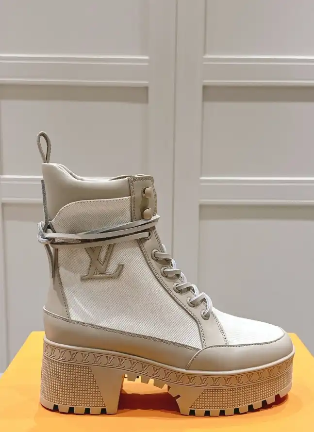 hype LV Boots